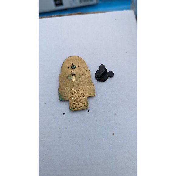 WDW Donald Duck Pole Vault Decathlon Moving USA Olympic 2004 Disney Pin Trading - Picture 2 of 3